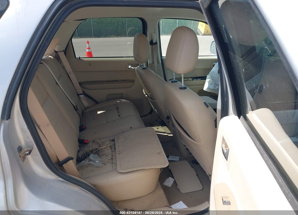 2008 FORD ESCAPE LIMITED VIN: 1FMCU04158KE37489