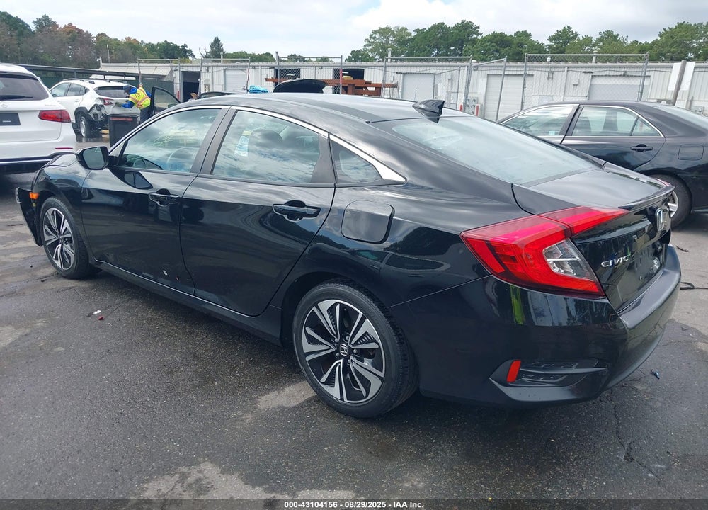 2017 HONDA CIVIC VIN: 2HGFC1F77HH659889