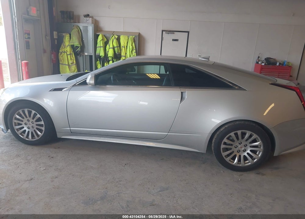 2011 CADILLAC CTS STANDARD VIN: 1G6DC1ED0B0169984