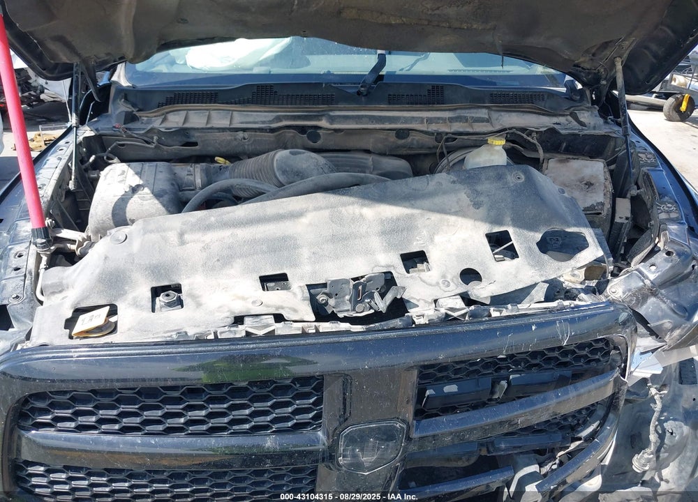 2013 RAM 1500 VIN: 3C6JR6AT8DG505511