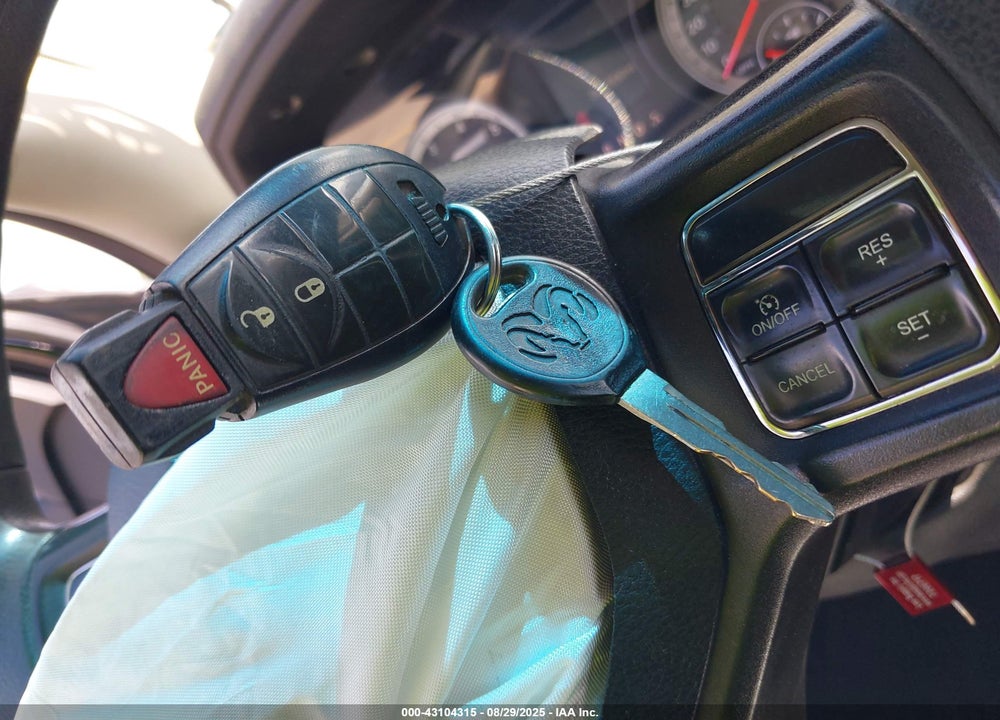 2013 RAM 1500 VIN: 3C6JR6AT8DG505511