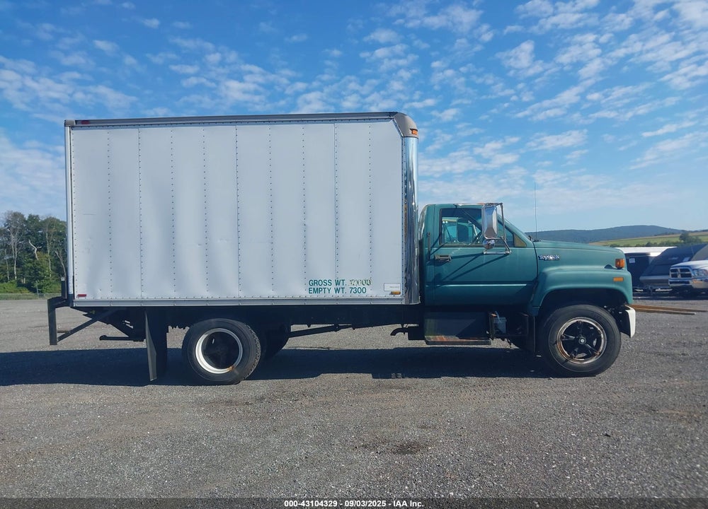 1995 GMC TOPKICK C6H042 VIN: 1GDG6H1P0SJ507061