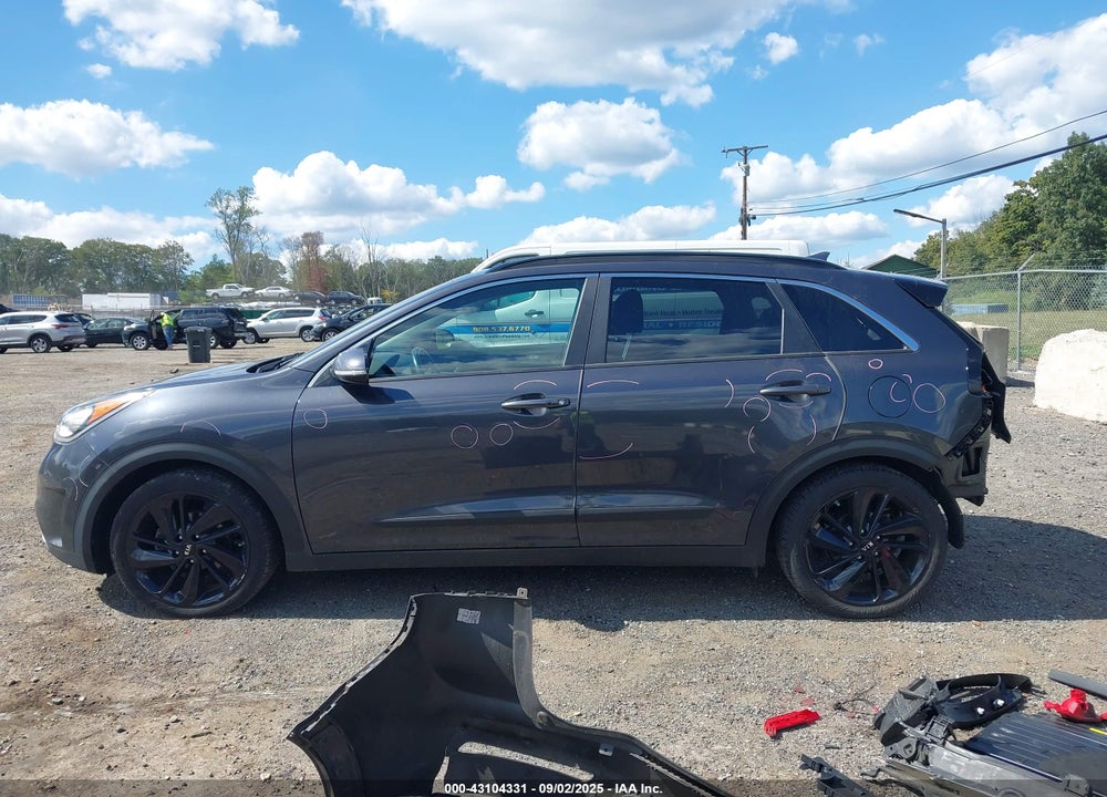 2018 KIA NIRO VIN: KNDCC3LC1J5145600