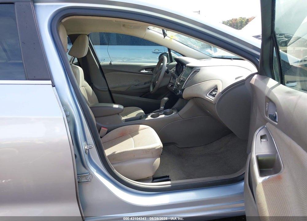 2017 CHEVROLET CRUZE VIN: 1G1BE5SMXH7214822