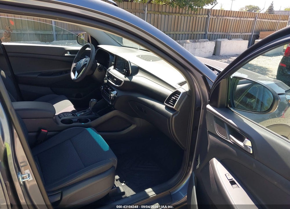 2021 HYUNDAI TUCSON VALUE VIN: KM8J3CA44MU302321