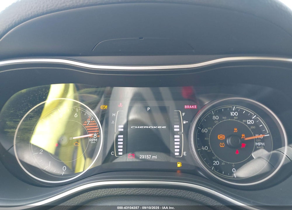 2019 JEEP CHEROKEE VIN: 1C4PJLLX8KD173699