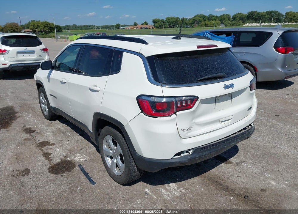 2017 JEEP COMPASS VIN: 3C4NJCBB8HT632424