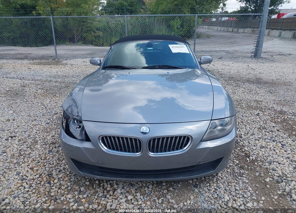 2007 BMW Z4 3.0SI VIN: 4USBU53517LX02610