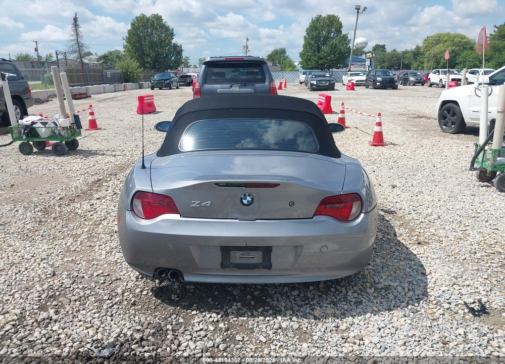 2007 BMW Z4 3.0SI VIN: 4USBU53517LX02610