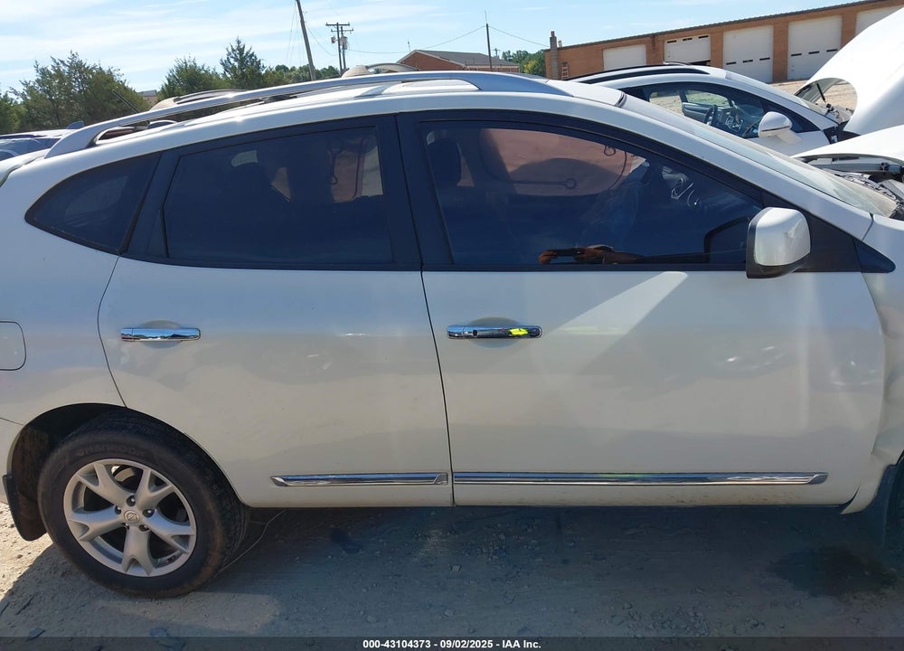2011 NISSAN ROGUE VIN: JN8AS5MV8BW305378