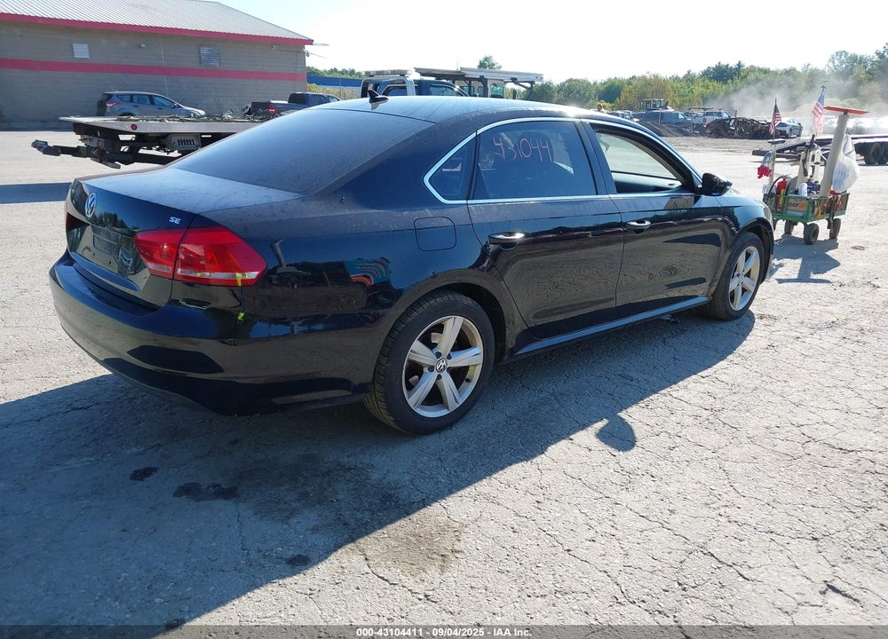 2012 VOLKSWAGEN PASSAT VIN: 1VWBP7A39CC083174