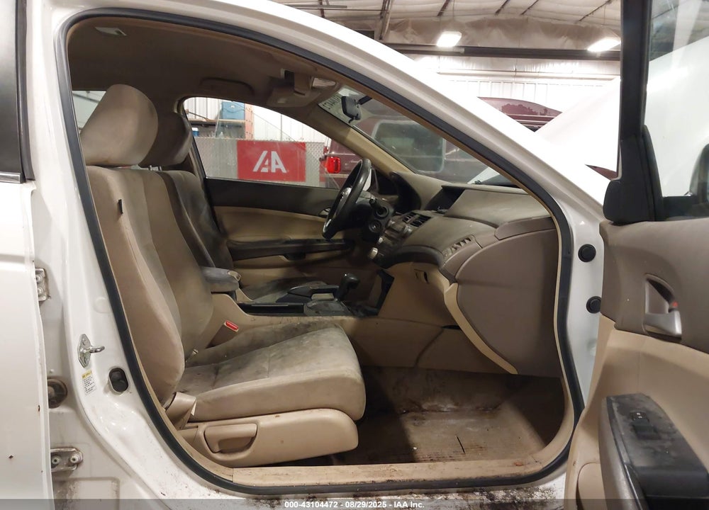 2009 HONDA ACCORD VIN: 1HGCP26399A112875