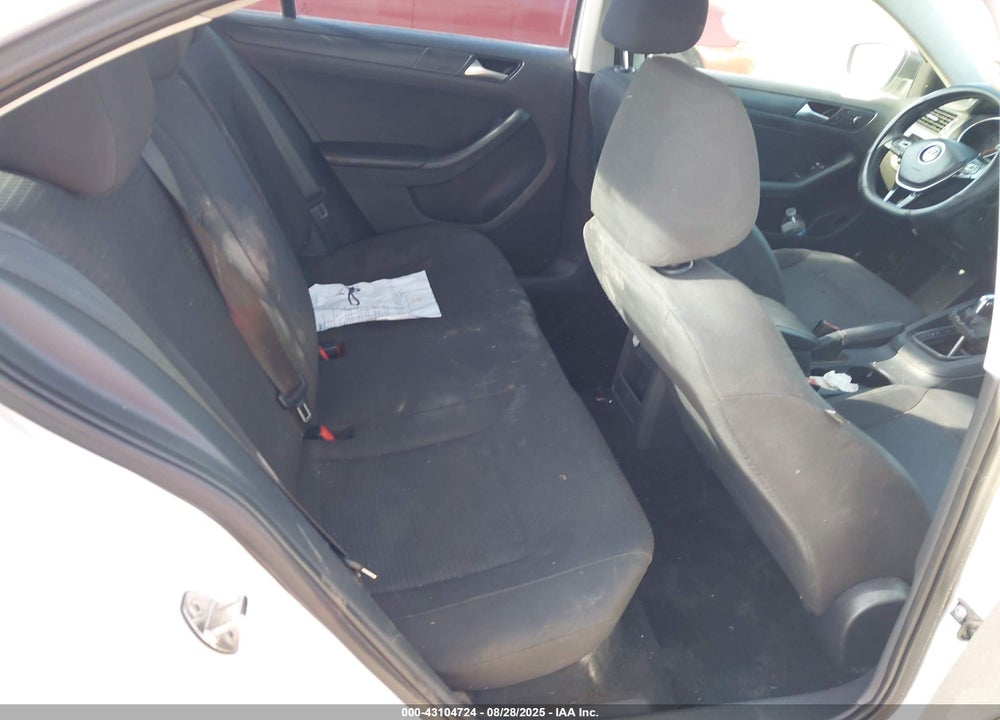 2015 VOLKSWAGEN JETTA VIN: 3VW2K7AJ9FM348613