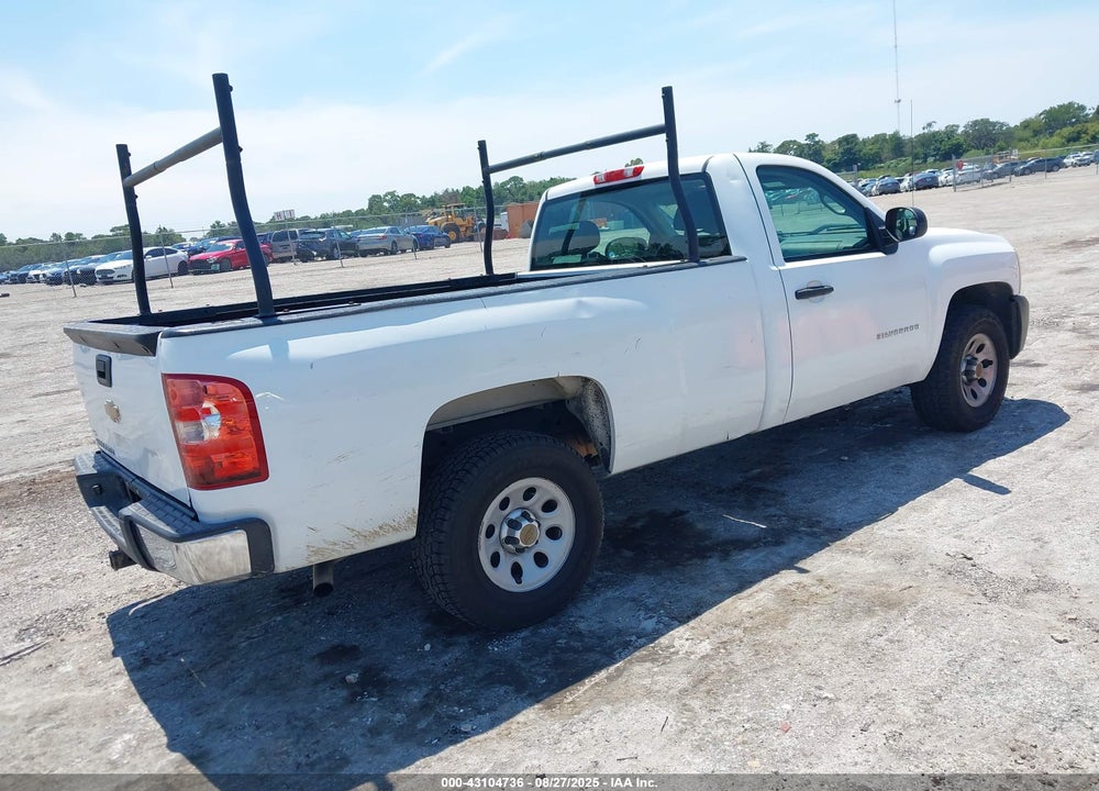 2013 CHEVROLET SILVERADO 1500 VIN: 1GCNCPEX8DZ413085