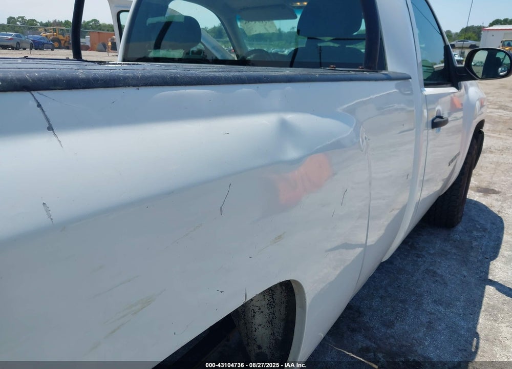 2013 CHEVROLET SILVERADO 1500 VIN: 1GCNCPEX8DZ413085