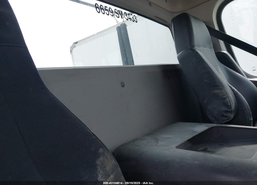 2019 FREIGHTLINER M2 106 VIN: 1FUBCYD25KHLG5518