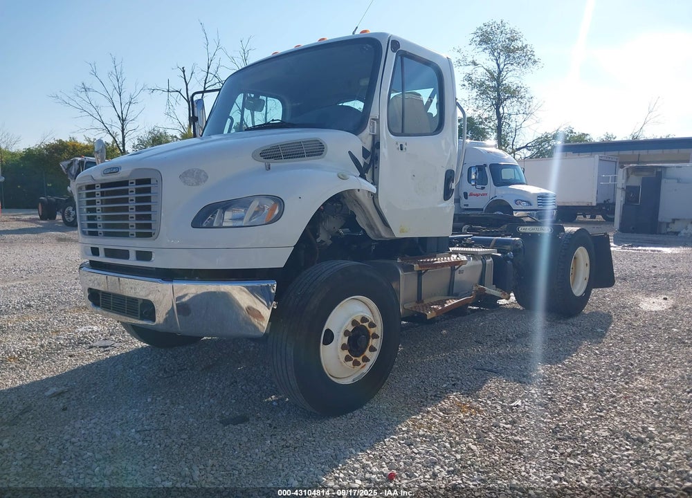 2019 FREIGHTLINER M2 106 VIN: 1FUBCYD25KHLG5518