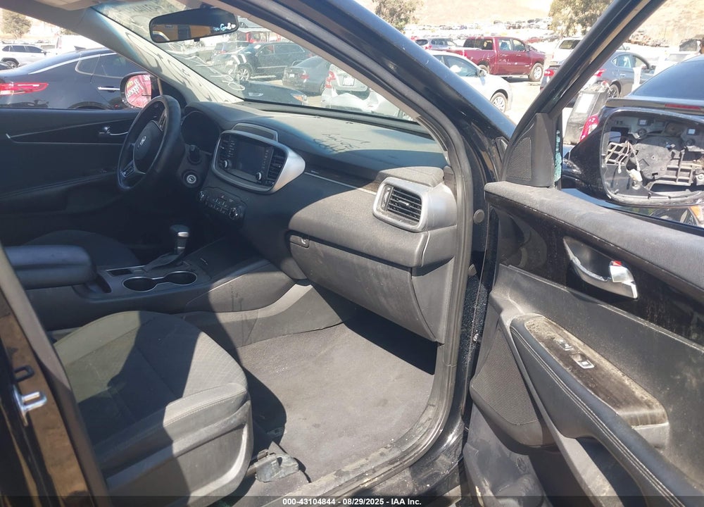 2020 KIA SORENTO VIN: 5XYPG4A55LG663171