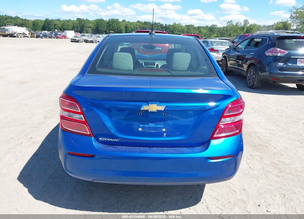 2018 CHEVROLET SONIC VIN: 1G1JB5SH8J4104348