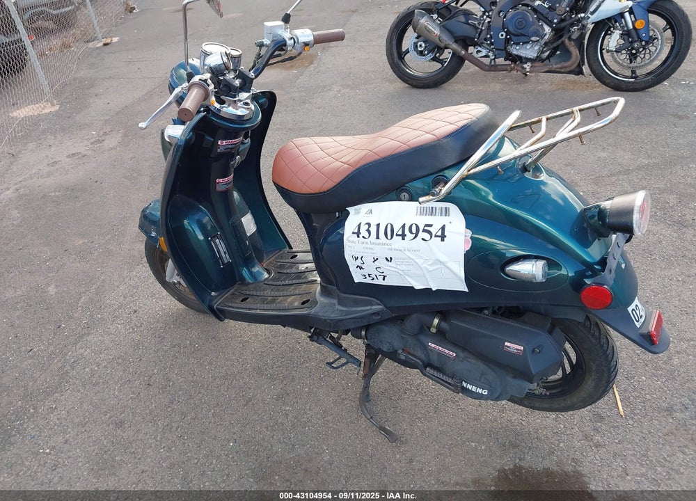 2023 ZHNG 49CC SCOOTER VIN: L5YACAPB4P1149615