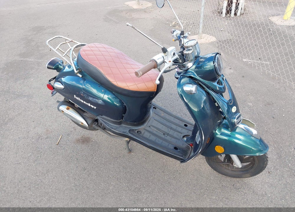 2023 ZHNG 49CC SCOOTER VIN: L5YACAPB4P1149615