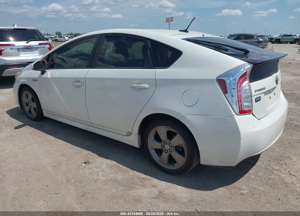 2015 TOYOTA PRIUS VIN: JTDKN3DU6F0415034