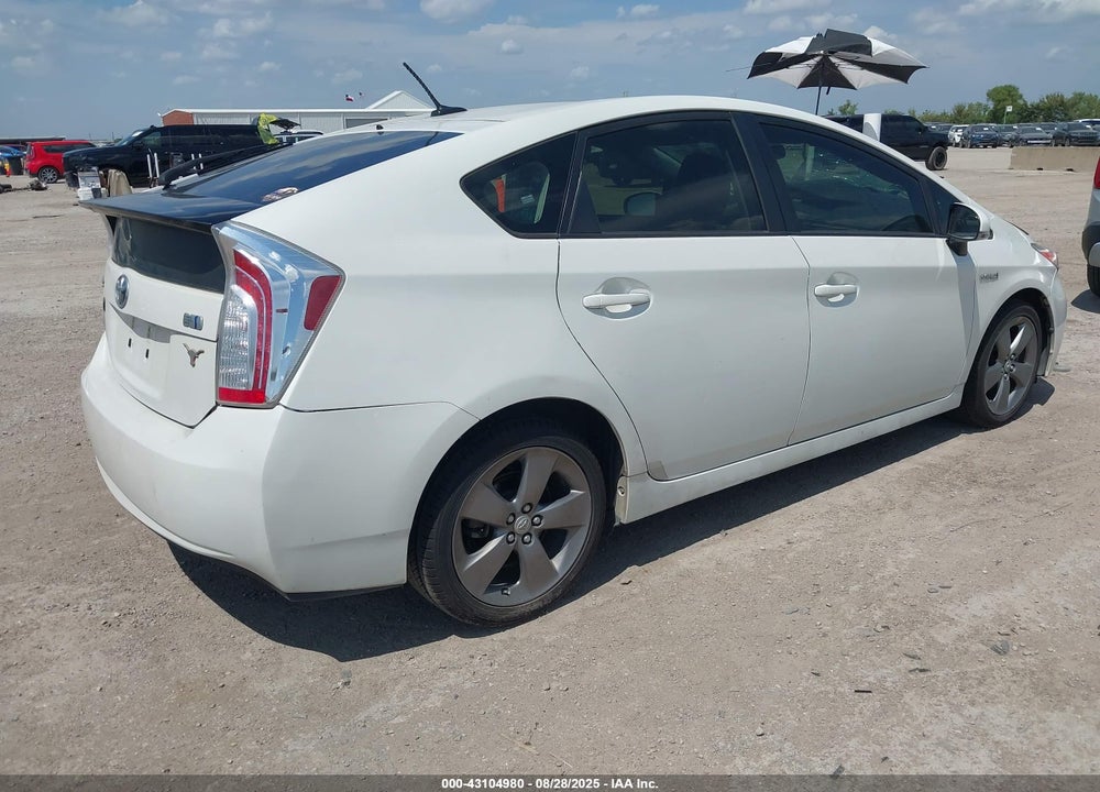 2015 TOYOTA PRIUS VIN: JTDKN3DU6F0415034