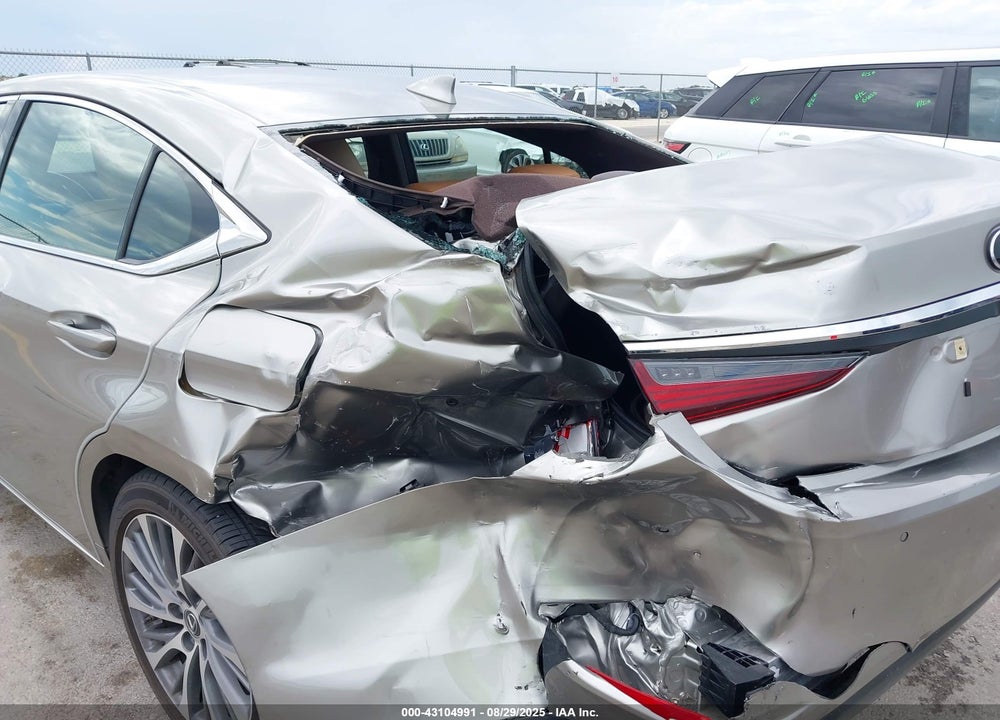 2020 LEXUS ES 350 VIN: 58ADZ1B12LU079207