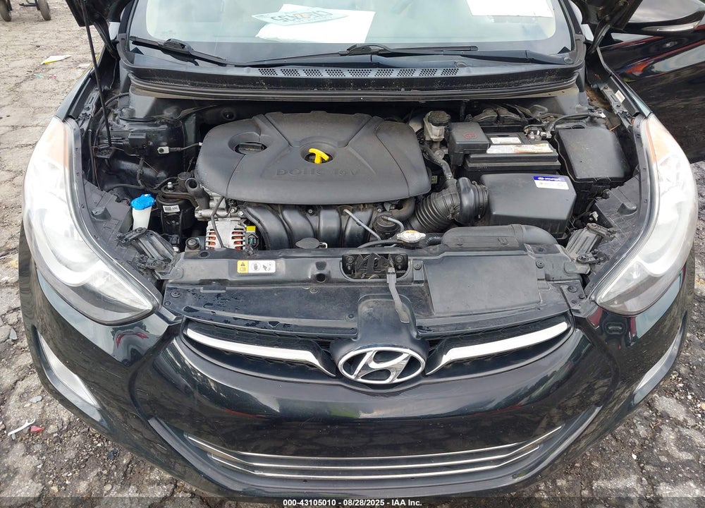 2013 HYUNDAI ELANTRA VIN: KMHDH4AE0DU582543