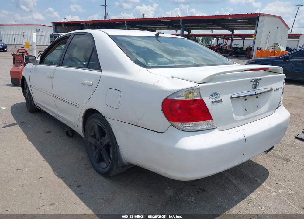 2005 TOYOTA CAMRY LE VIN: 4T1BE32K15U023017