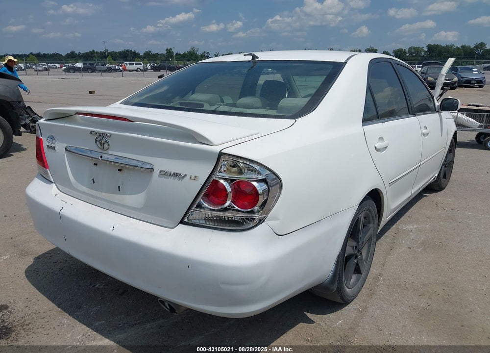 2005 TOYOTA CAMRY LE VIN: 4T1BE32K15U023017