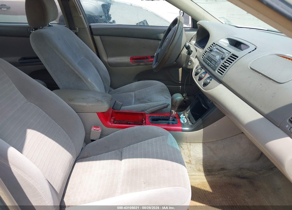 2005 TOYOTA CAMRY LE VIN: 4T1BE32K15U023017