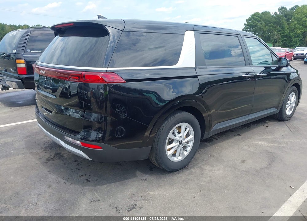 2024 KIA CARNIVAL MPV LX SEAT PACKAGE VIN: KNDNB4H34R6362672