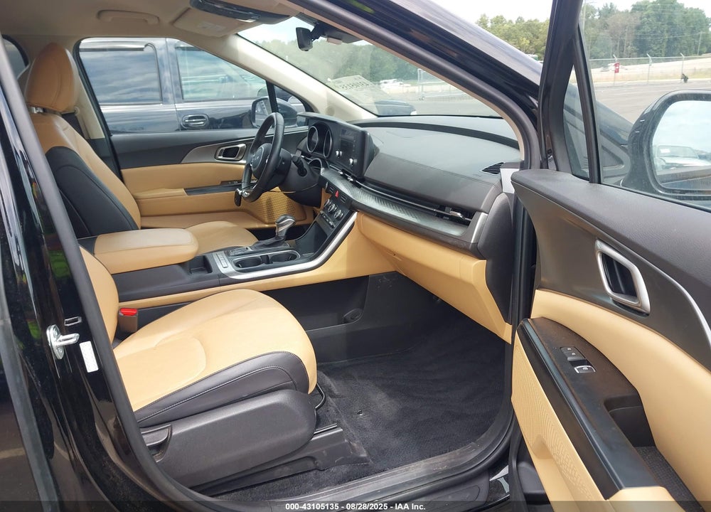 2024 KIA CARNIVAL MPV LX SEAT PACKAGE VIN: KNDNB4H34R6362672