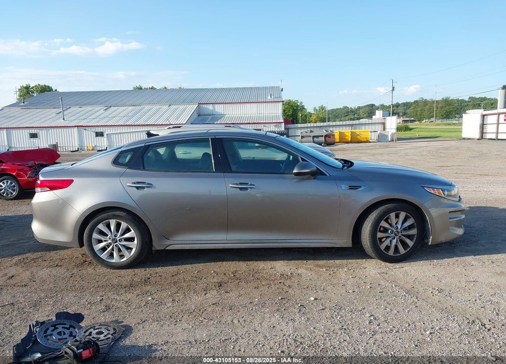 2016 KIA OPTIMA VIN: 5XXGU4L37GG004863