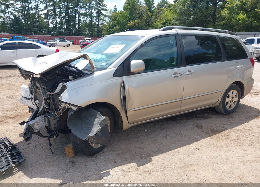2004 TOYOTA SIENNA VIN: 5TDZA22C24S174405