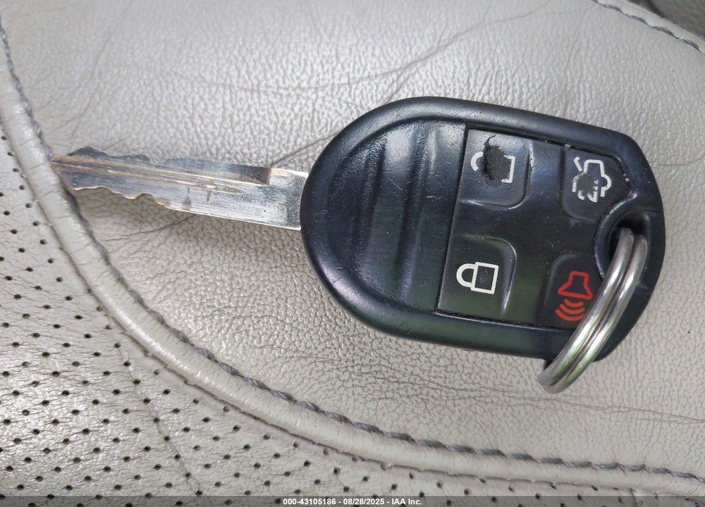 2011 FORD TAURUS VIN: 1FAHP2FW0BG111489