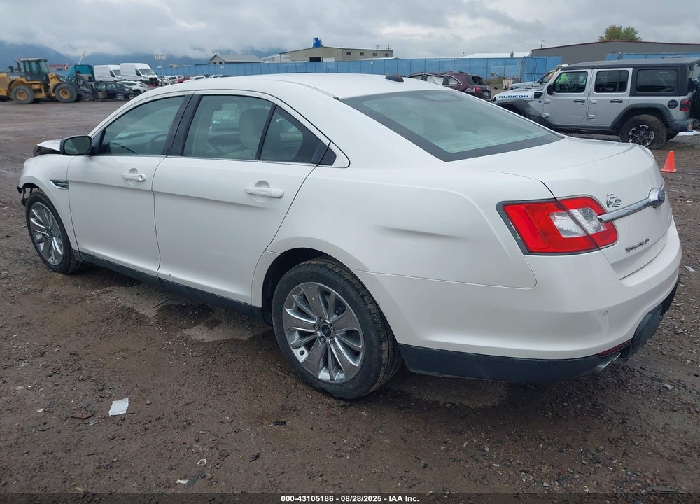 2011 FORD TAURUS VIN: 1FAHP2FW0BG111489