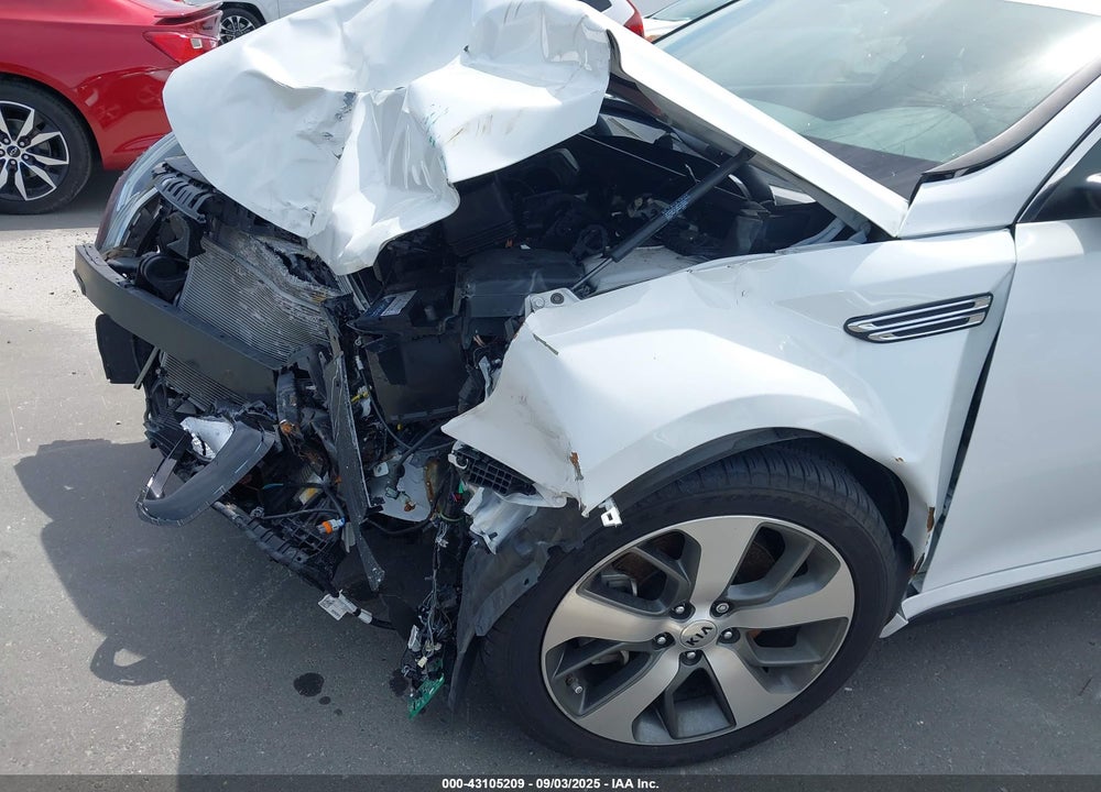 2019 KIA OPTIMA S VIN: 5XXGT4L35KG326655