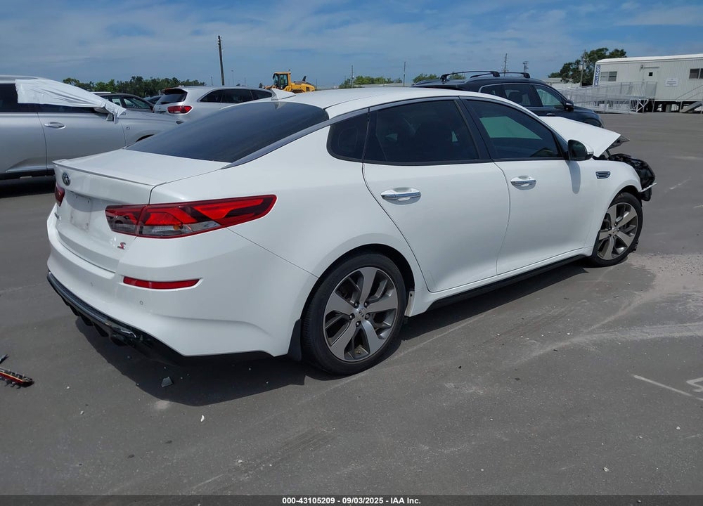 2019 KIA OPTIMA S VIN: 5XXGT4L35KG326655