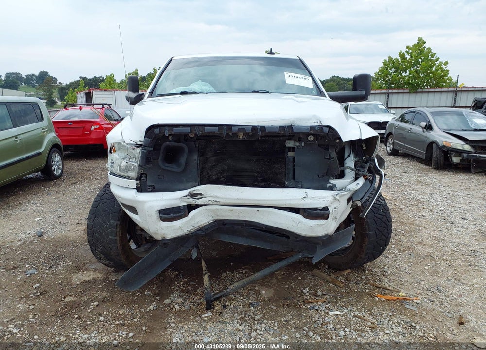 2016 RAM 2500 VIN: 3C6UR5DL2GG268523