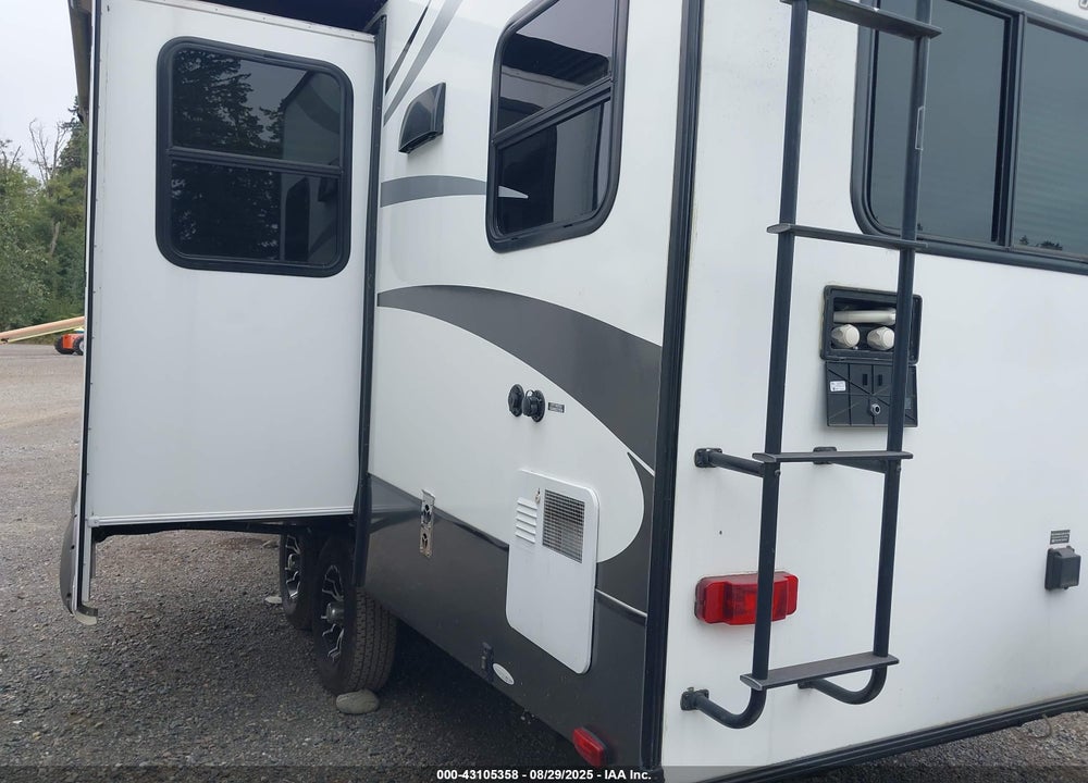 2014 WILDCAT TRAVEL TRAILER VIN: 4X4TWCZ26ET013045