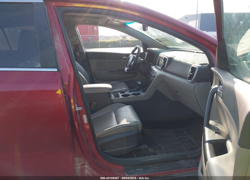 2017 KIA SPORTAGE EX VIN: KNDPNCAC5H7158265