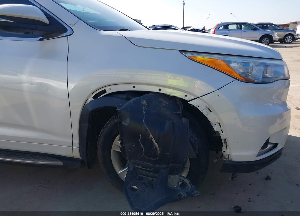 2016 TOYOTA HIGHLANDER LIMITED V6 VIN: 5TDDKRFH0GS302067