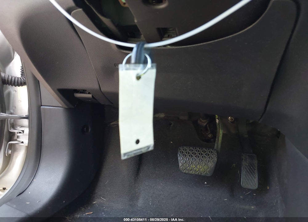 2011 FORD FIESTA VIN: 3FADP4BJ4BM227563