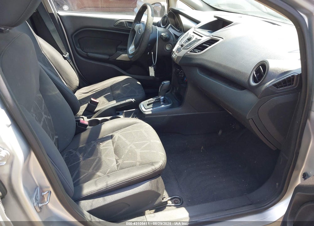2011 FORD FIESTA VIN: 3FADP4BJ4BM227563
