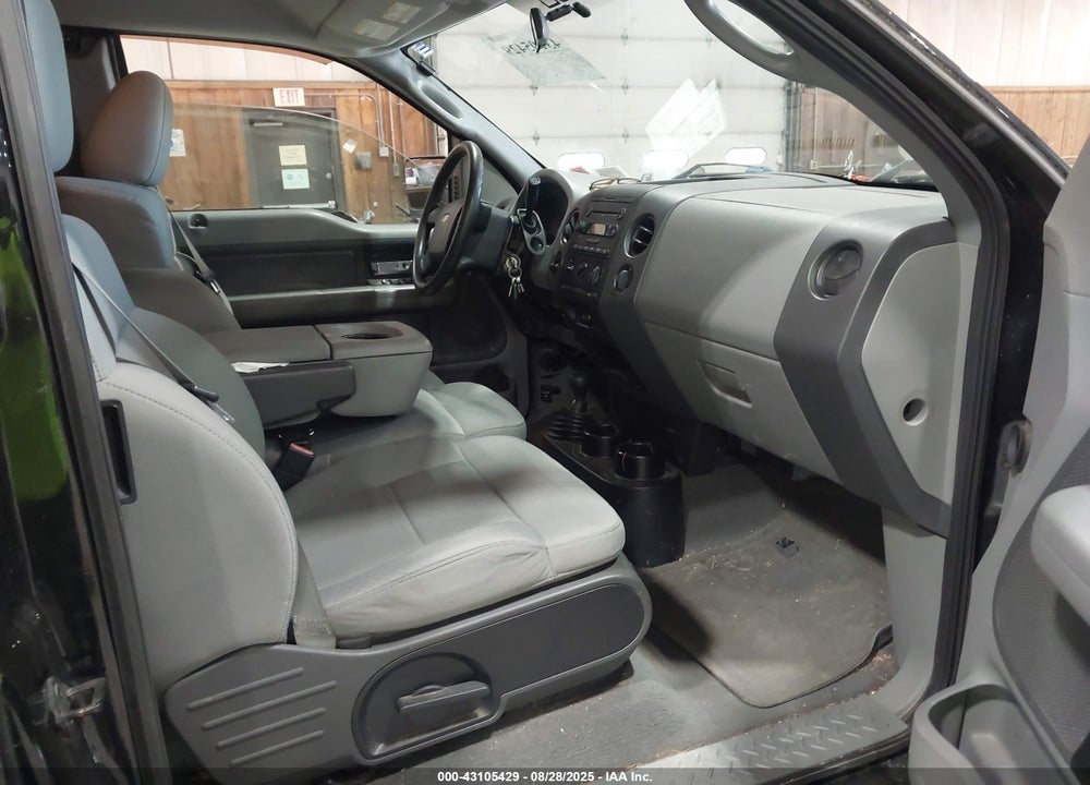 2007 FORD F-150 VIN: 1FTRX14W47NA76440