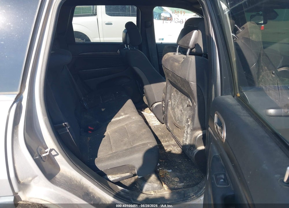 2015 JEEP GRAND CHEROKEE VIN: 1C4RJFAG3FC103679