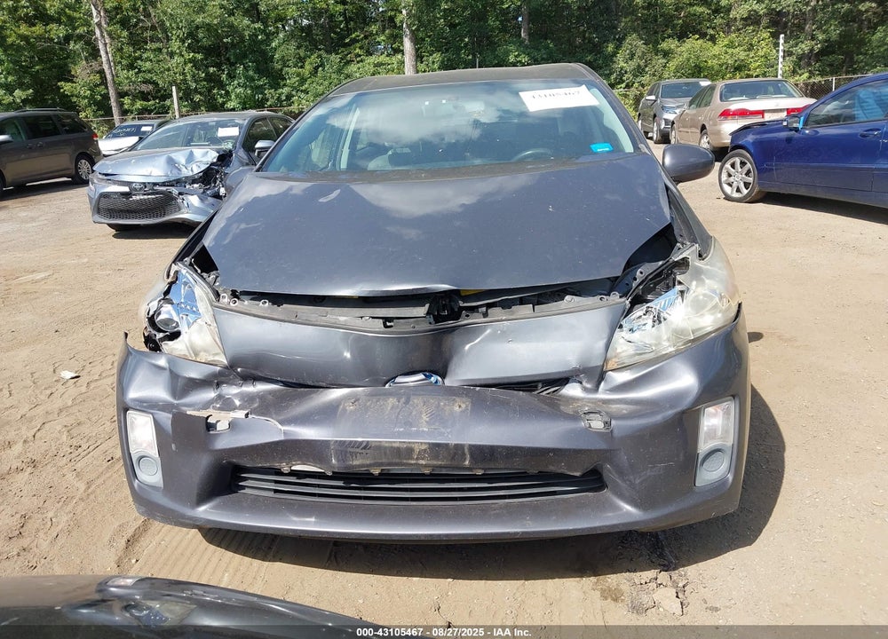 2011 TOYOTA PRIUS THREE VIN: JTDKN3DU8B0316743