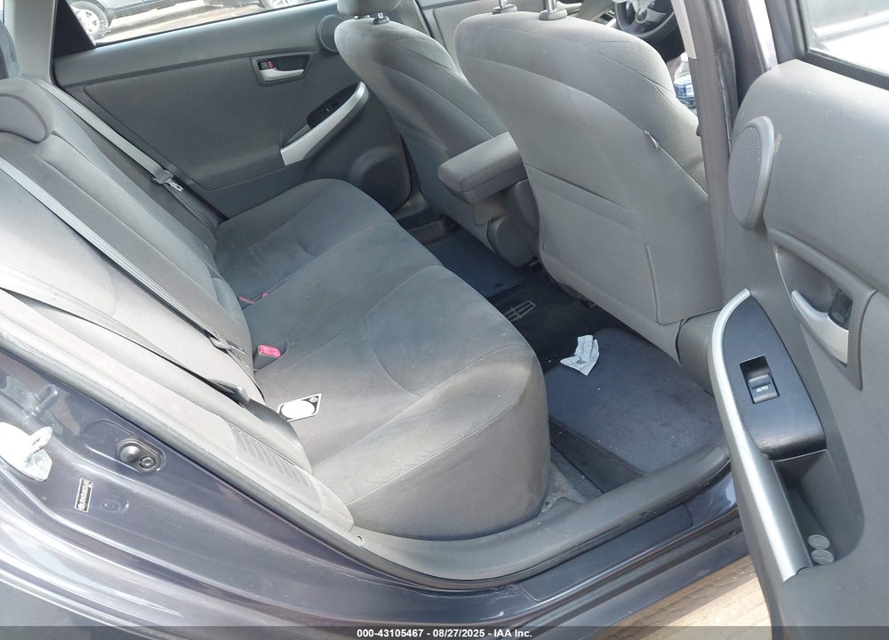 2011 TOYOTA PRIUS THREE VIN: JTDKN3DU8B0316743